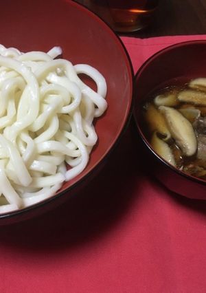 簡単豚バラとしいたけのつけうどん-レシピのメイン写真