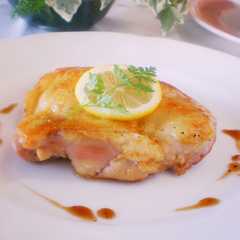 รูปของ 焼くだけ簡単ディナー!レモンハニーチキン