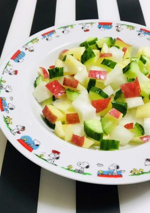林檎と野菜のコロコロサラダ クリスマス風-レシピのメイン写真