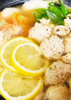 瀬戸内レモン鶏団子鍋-レシピのメイン写真