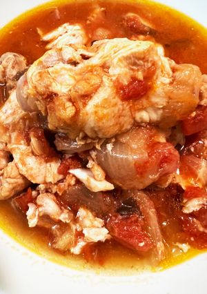圧力鍋で手羽元と、トマト缶-レシピのメイン写真