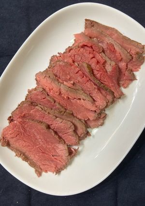 イベントの定番！失敗なしのローストビーフ-レシピのメイン写真