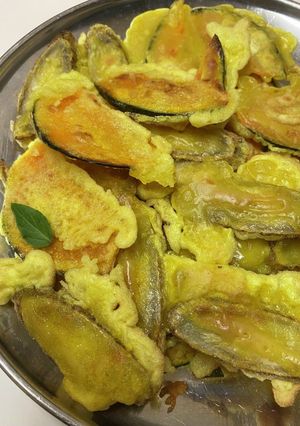 フライパンで薄焼きカボチャとゴボウ-レシピのメイン写真