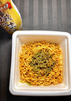 カップ焼きそばに、ごま油ひと回し！-レシピのメイン写真