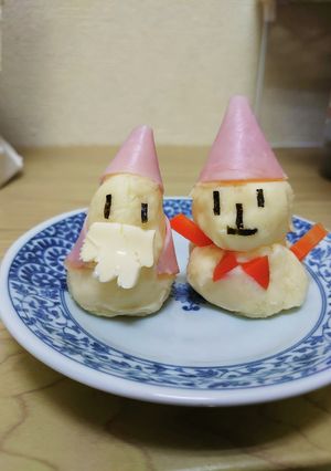 ポテサラサンタと雪だるま-レシピのメイン写真