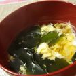 卵とわかめのお汁♪