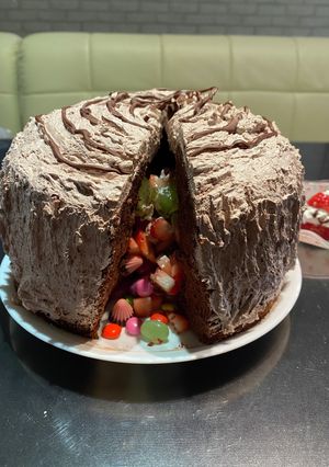 サプライズケーキ切り株ブッシュドノエル風-レシピのメイン写真