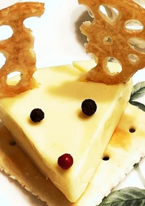 クリスマスオードブルトナカイチーズ-レシピのメイン写真