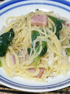 フライパン一つでほうれん草のパスタ-レシピのメイン写真