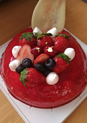 苺とラズベリーのドームケーキ-レシピのメイン写真