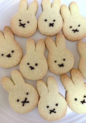 うさこちゃんの卵白バタークッキー-レシピのメイン写真