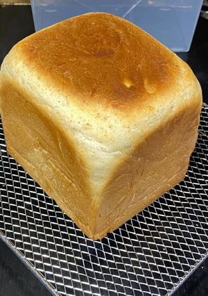 成形不要!理想の食パン型でトースト用パン-レシピのメイン写真