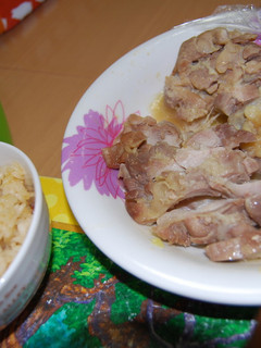 節約★コラーゲンたっぷり鶏肉の味噌煮込み-レシピのメイン写真