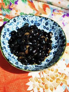 簡単にお節にもふっくら黒豆-レシピのメイン写真