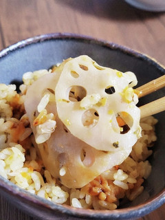 調味料いらず♪れんこんご飯-レシピのメイン写真