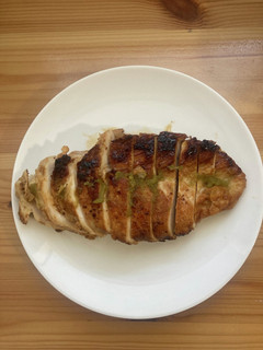 鶏胸肉の塩麹漬け焼き-レシピのメイン写真