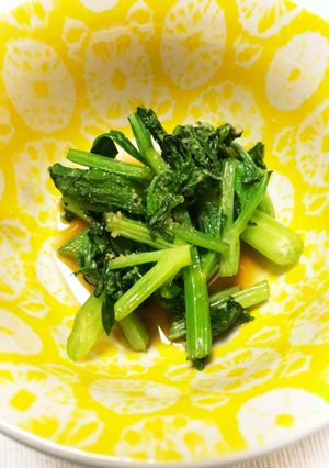 セロリの葉っぱ　炒め-レシピのメイン写真