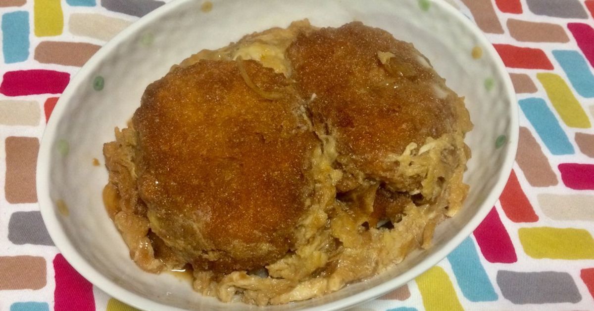 コロッケ丼 超簡単☆かつ丼風！甘辛コロッケ丼♪♪♪ by あけぼしたびと