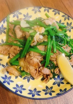 空芯菜と豚肩ロースのニンニク炒め-レシピのメイン写真