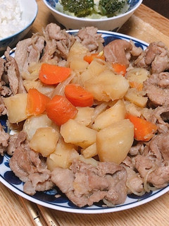おうちの定番☆肉じゃが-レシピのメイン写真