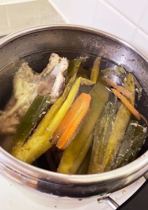 お正月に欠かせない*鶏ガラスープ-レシピのメイン写真
