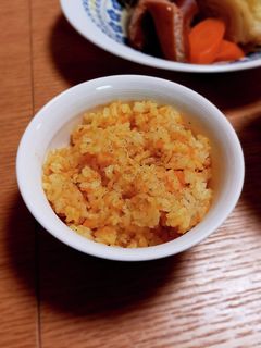 子供も大人も美味しい!人参ピラフ-レシピのメイン写真