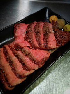牛肉のタタキ〜w❨(@≧↺≦@)❩wノ-レシピのメイン写真