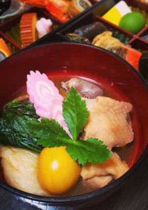 鶏の旨み！鶏がらスープのお雑煮-レシピのメイン写真