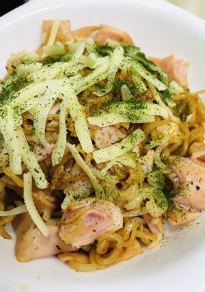 アレンジ★日清焼そば●ハム＆チーズ焼そば-レシピのメイン写真