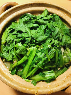 菊菜たっぷり鍋●豚肉と根菜中心の豚汁風鍋-レシピのメイン写真