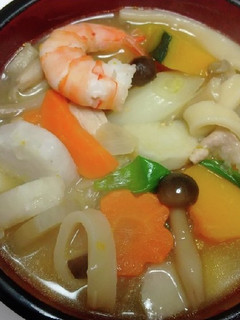 自家製麺の作り方も♪簡単絶品ほうとう鍋-レシピのメイン写真