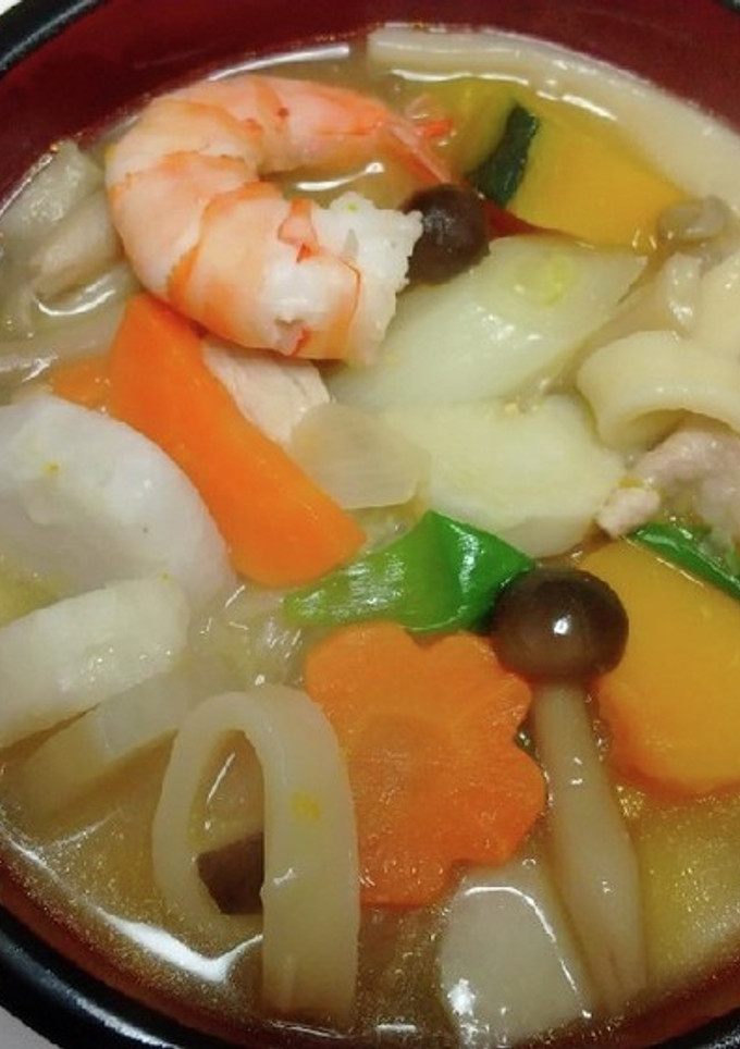 自家製麺の作り方も♪簡単絶品ほうとう鍋-レシピのメイン写真