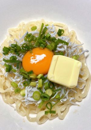釜玉味噌バターしらすうどん-レシピのメイン写真