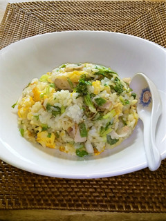 セロリの葉でチャーハン-レシピのメイン写真