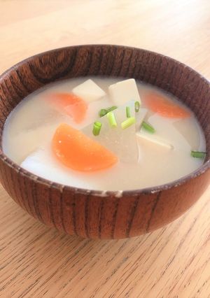 簡単♪関西風 白味噌のお雑煮-レシピのメイン写真