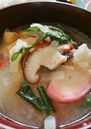 手作りの脱皮味噌西京味噌を使って味噌汁-レシピのメイン写真