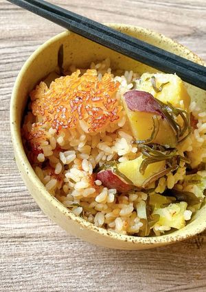 塩昆布で「サツマイモの炊き込みごはん」-レシピのメイン写真
