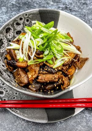 速攻☆ピリ辛豚なす丼-レシピのメイン写真