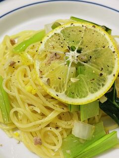 ツナとコマツナのレモンパスタ-レシピのメイン写真