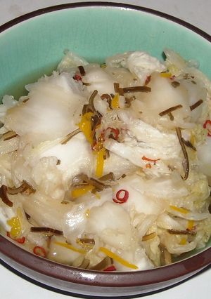 ゆず＆鷹の爪＆塩昆布入り白菜の漬物-レシピのメイン写真