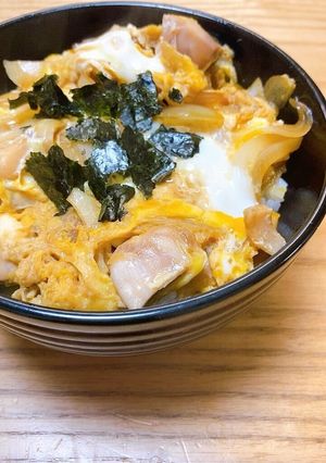ちょっと甘めの懐かしい親子丼-レシピのメイン写真