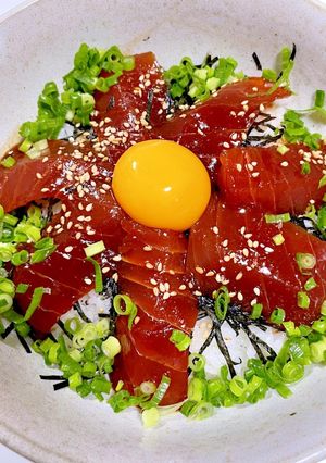 マグロのピリ辛丼-レシピのメイン写真