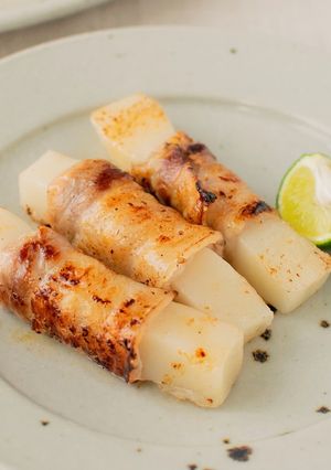 簡単おつまみ！お餅の豚肉巻き-レシピのメイン写真
