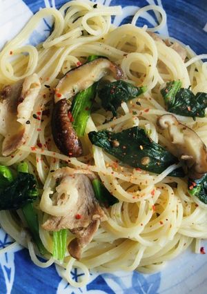 即席椎茸、ちんげん菜、ちくわ、七味パスタ-レシピのメイン写真