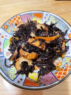 残った竹輪で簡単!ひじきの煮もの-レシピのメイン写真