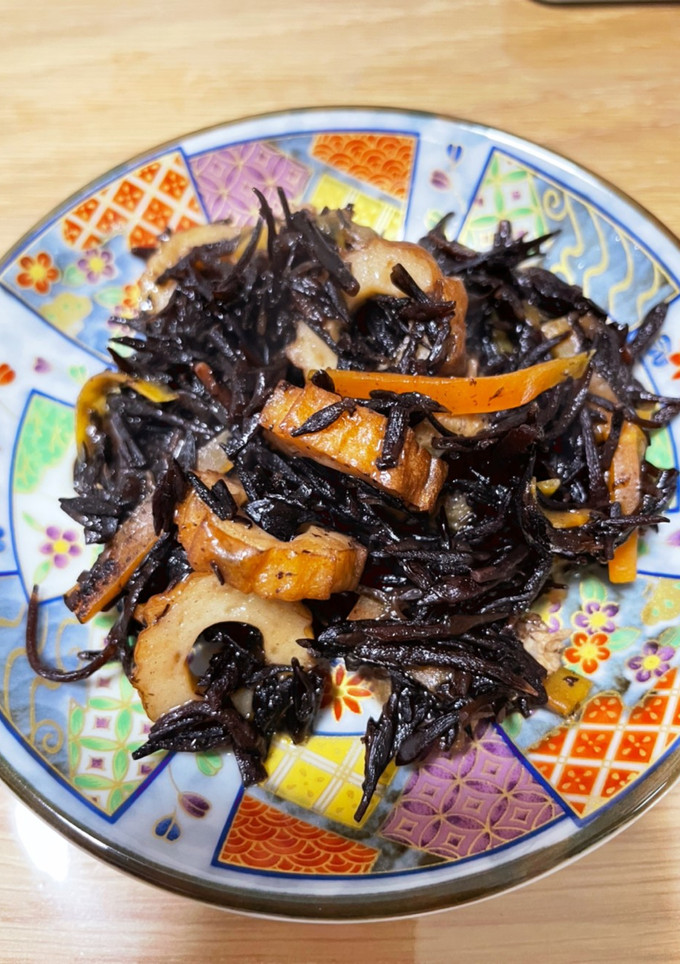 残った竹輪で簡単！ひじきの煮もの-レシピのメイン写真