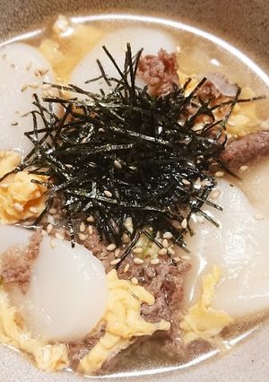 優しいスープが温まる韓国雑煮-レシピのメイン写真