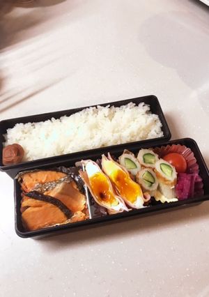 鮭とハムエッグ弁当-レシピのメイン写真