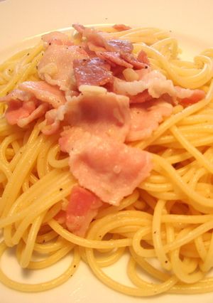 超簡単！ニンニクとベーコンのスパゲッティ-レシピのメイン写真