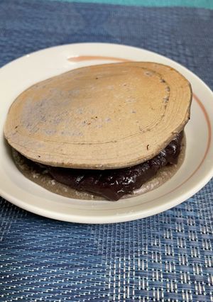 黒豆の汁で！モチモチどら焼き-レシピのメイン写真